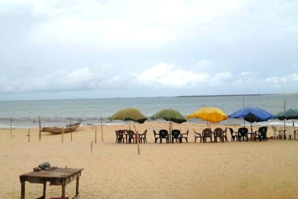 Bar Beach Tour