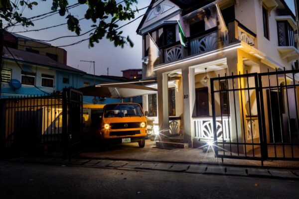 Onikan House Tour