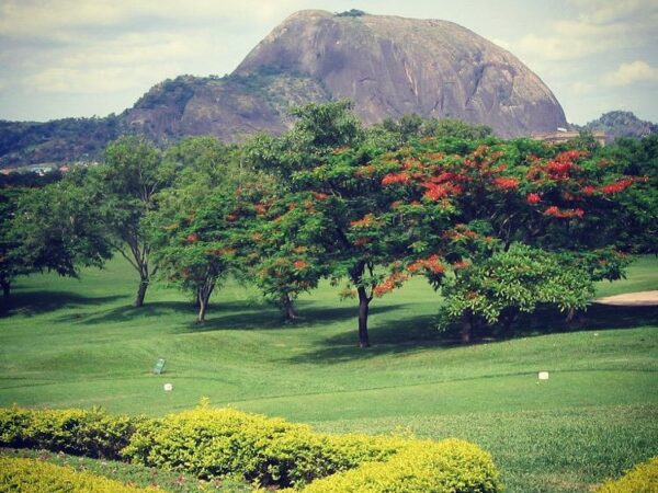 Hills and Valleys Park Tour